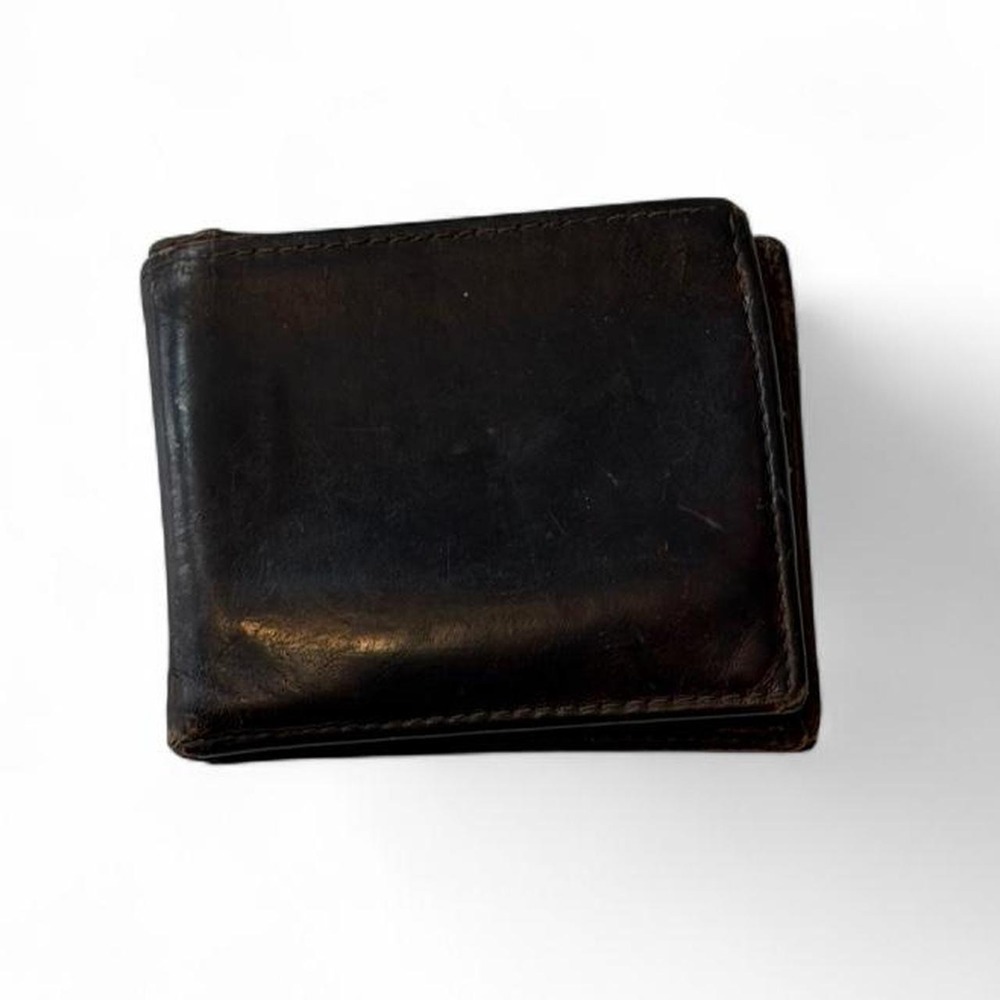 Distressed‎ Brown Leather Bifold Wallet